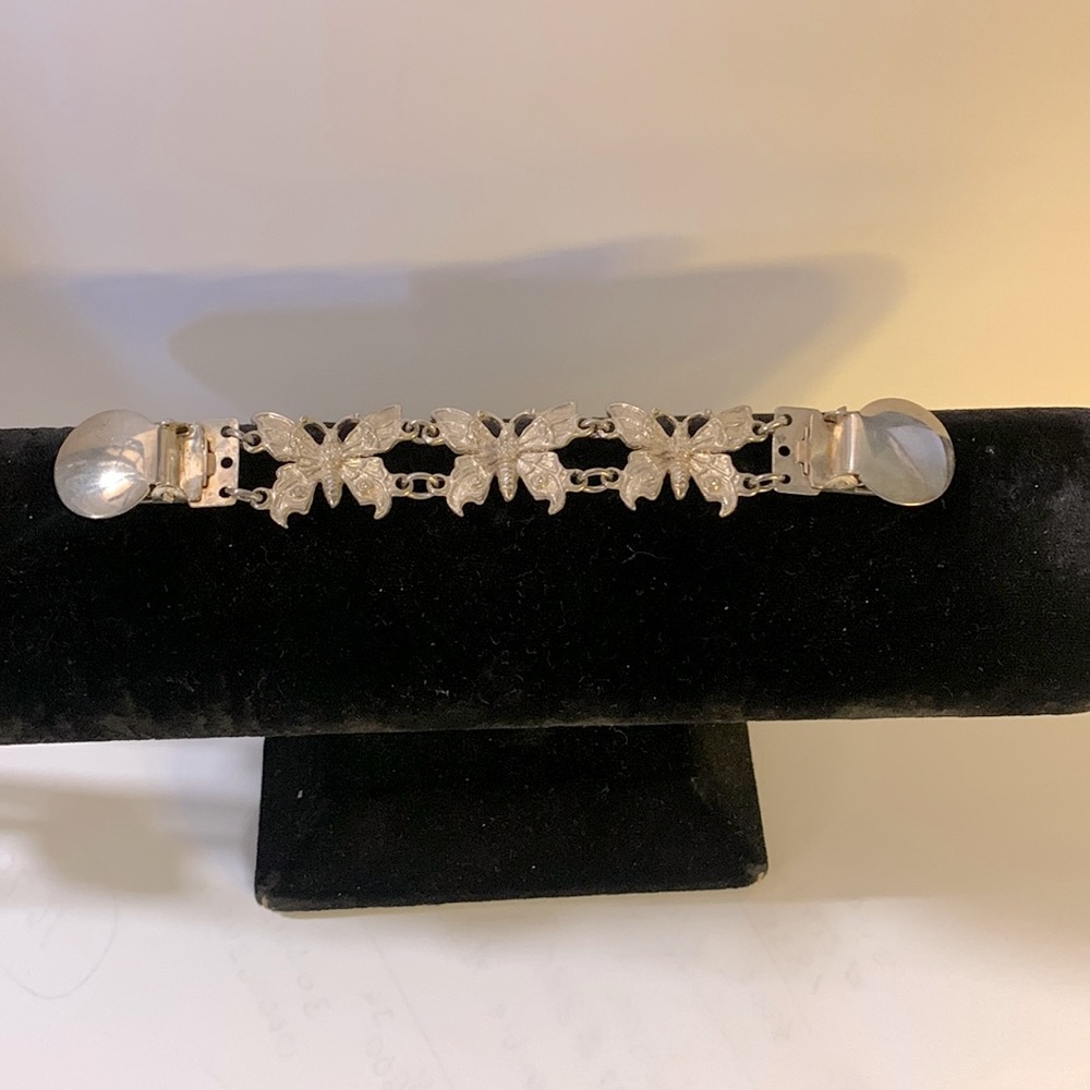 Sweater Butterfly Guard Clip Silver Tone